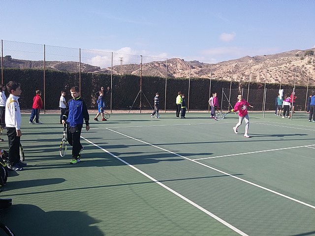 Fiesta y torneo de Navidad de la Escuela de Tenis del C.T.Totana 2015 - 13