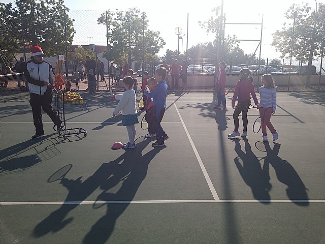 Fiesta y torneo de Navidad de la Escuela de Tenis del C.T.Totana 2015 - 17