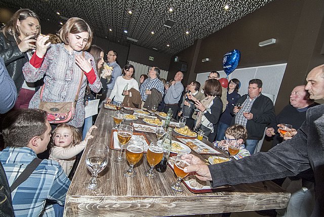 Totanalang celebra su 21 aniversario - 80