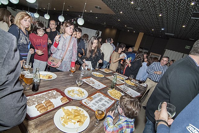 Totanalang celebra su 21 aniversario - 81