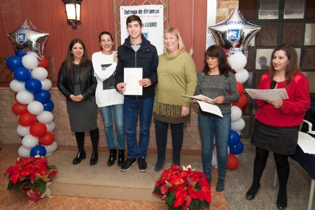 Totanalang celebr su entrega de diplomas  - 16
