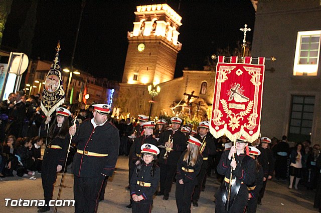 Traslado de los tronos a sus sedes. Viernes Santo 2015 - 4