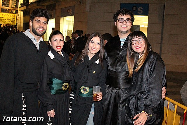 Traslado de los tronos a sus sedes. Viernes Santo 2015 - 9