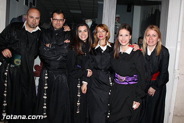 Traslado de los tronos a sus sedes. Viernes Santo 2015 - 51