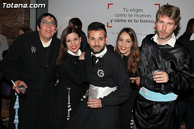 Traslado de los tronos a sus sedes. Viernes Santo 2015 - 71