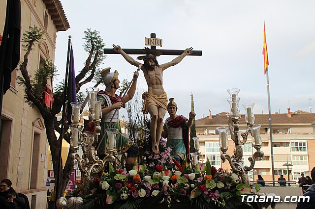 Traslados de los tronos a sus sedes tras la suspensin de la procesin del Santo Entierro 2019 - 1