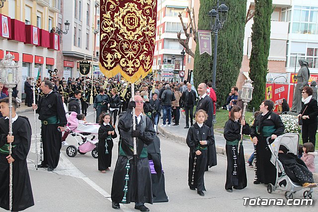 Traslados de los tronos a sus sedes tras la suspensin de la procesin del Santo Entierro 2019 - 21