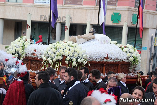 Traslados de los tronos a sus sedes tras la suspensin de la procesin del Santo Entierro 2019 - 33