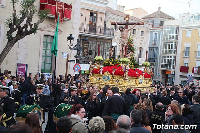 Traslados de los tronos a sus sedes tras la suspensin de la procesin del Santo Entierro 2019 - 37