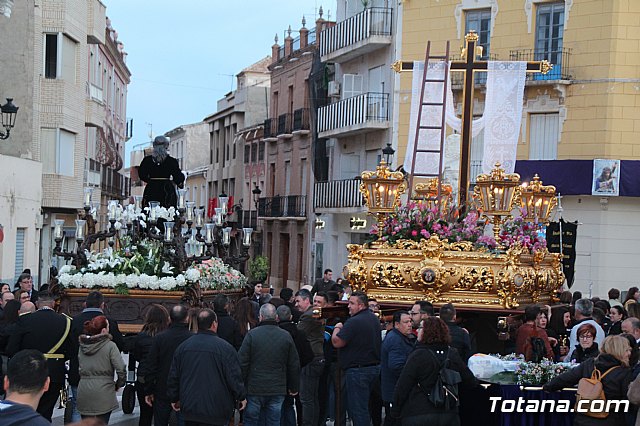 Traslados de los tronos a sus sedes tras la suspensin de la procesin del Santo Entierro 2019 - 62