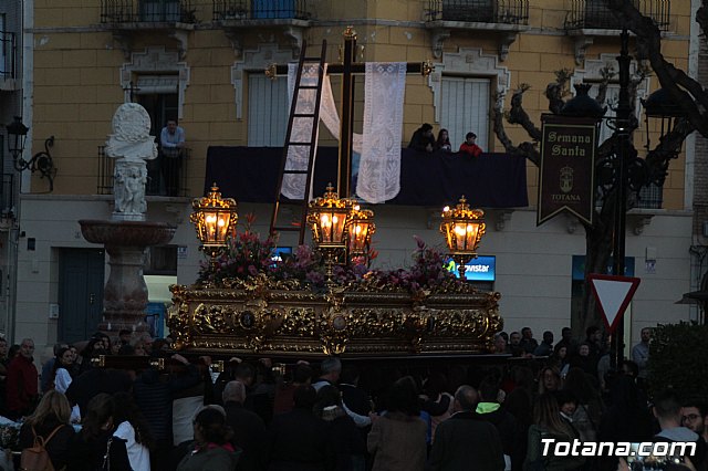Traslados de los tronos a sus sedes tras la suspensin de la procesin del Santo Entierro 2019 - 66