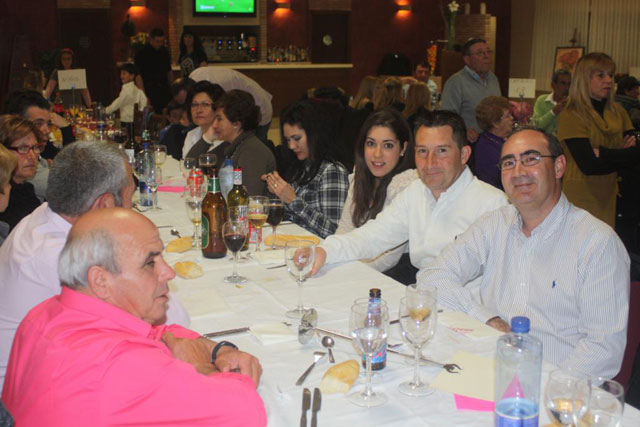 La Cofrada de la Vernica rindi Homenaje a los Hermanos ms veteranos - 54