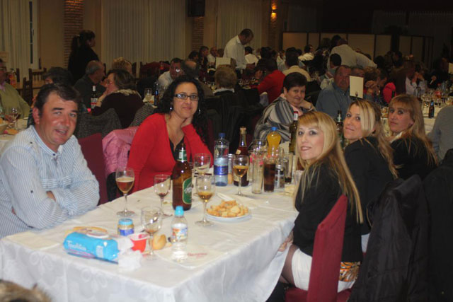 La Cofrada de la Vernica rindi Homenaje a los Hermanos ms veteranos - 60