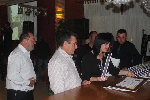 La Cofrada de la Vernica rindi Homenaje a los Hermanos ms veteranos - 110