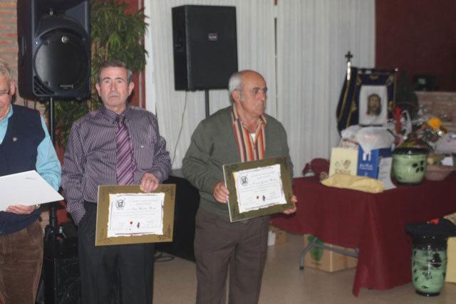 La Cofrada de la Vernica rindi Homenaje a los Hermanos ms veteranos - 125