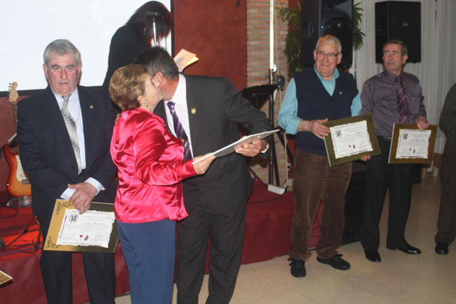 La Cofrada de la Vernica rindi Homenaje a los Hermanos ms veteranos - 128