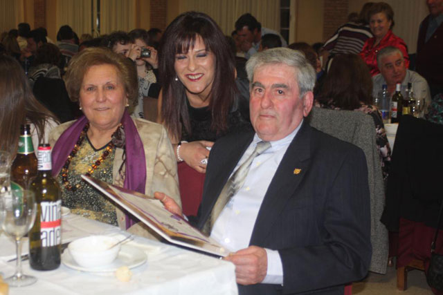 La Cofrada de la Vernica rindi Homenaje a los Hermanos ms veteranos - 148