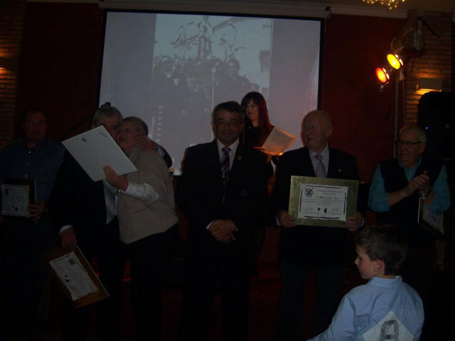 La Cofrada de la Vernica rindi Homenaje a los Hermanos ms veteranos - 163