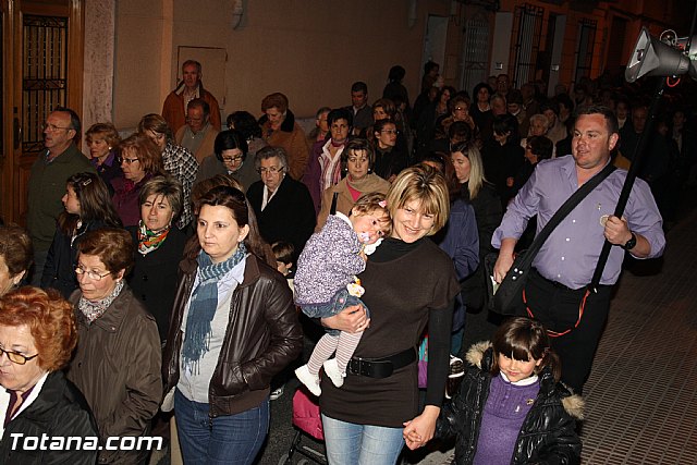 Solemne Va Crucis con la imagen de Nuestro Padre Jess Nazareno - Viernes de Dolores 2012 - 93