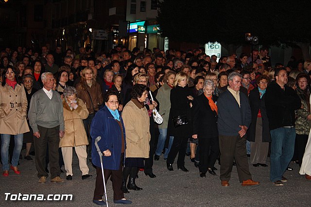 Solemne Va Crucis con la imagen de Nuestro Padre Jess Nazareno - Viernes de Dolores 2012 - 122