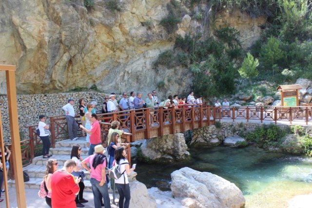 LA HERMANDAD DE JESS EN EL CALVARIO Y SANTA CENA CELEBRA UN VIAJE DE CONVIVENCIA A GUADALEST Y LAS FUENTES DEL ALGAR - 18