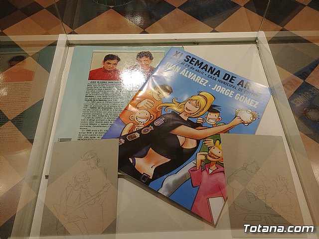 Inauguracin de la muestra Un paseo de vietas, de los dibujantes murcianos de la revista El Jueves, Juan lvarez y Jorge Gmez - 100