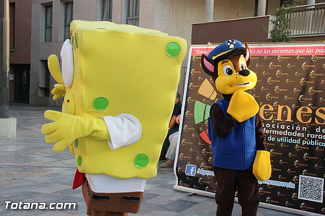 DGenes conmemora con una gran X humana el Da Europeo del Sndrome X Frgil - 35