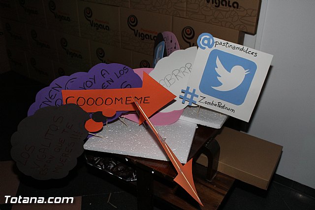 Los zombies invadieron las calles de Totana - Noche Zombie - 20