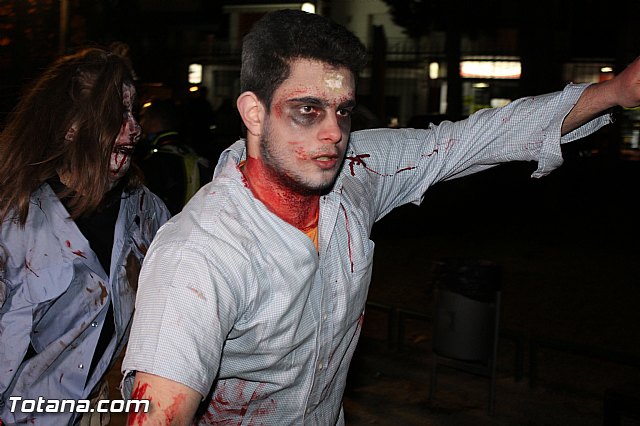 Los zombies invadieron las calles de Totana - Noche Zombie - 29