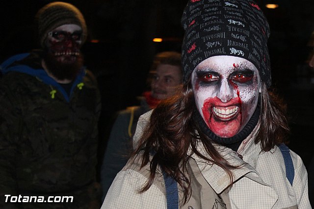 Los zombies invadieron las calles de Totana - Noche Zombie - 30