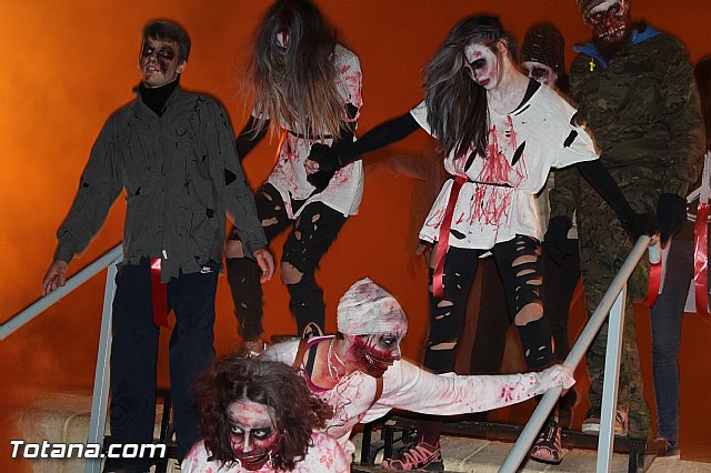 Los zombies invadieron las calles de Totana - Noche Zombie - 127