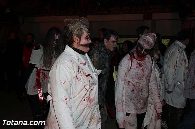 Los zombies invadieron las calles de Totana - Noche Zombie - 179