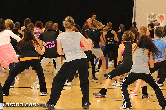 Zumba Master Class con Cyril organizado por MOVE - 70